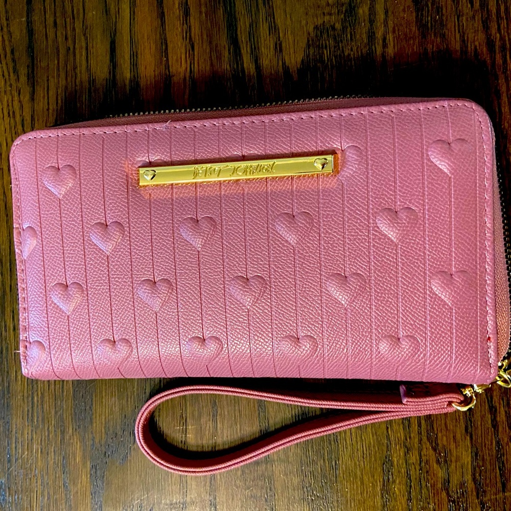 Betsy Johnson wallet